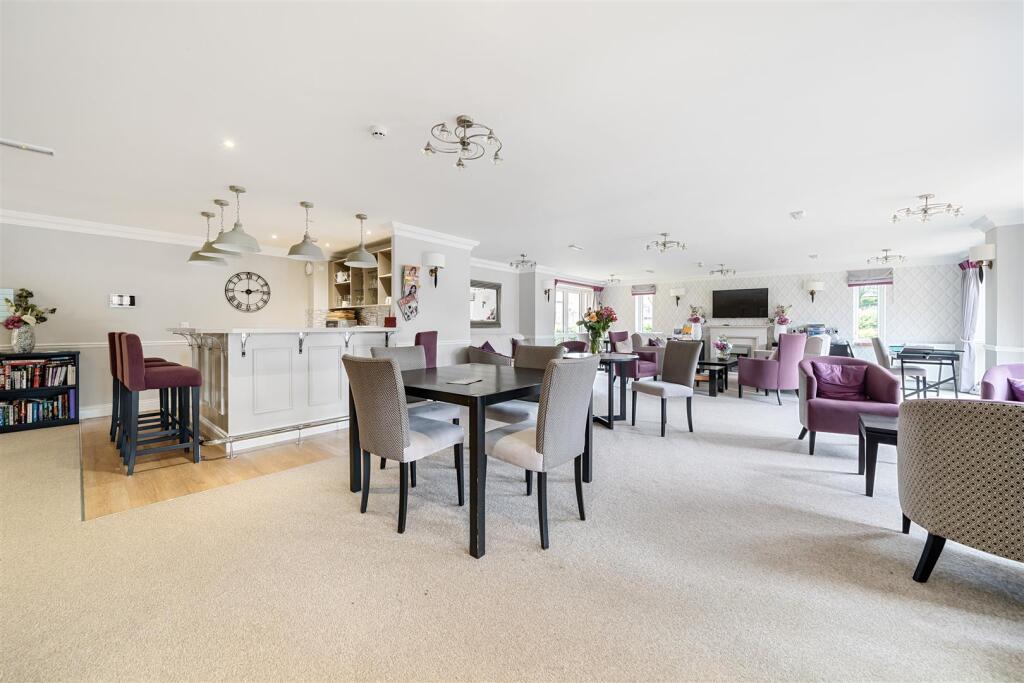 Owners Lounge (4).jpg