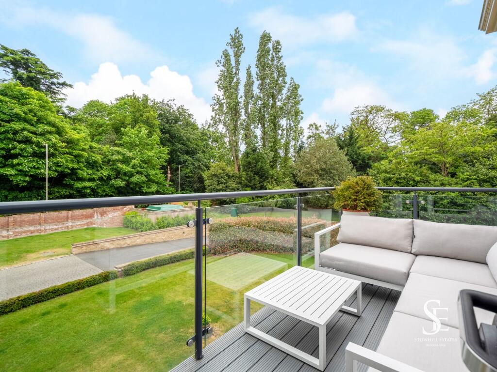 South-east facing balcony