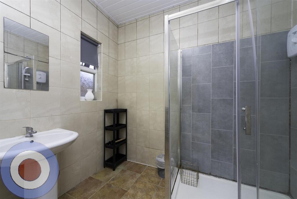 bath_2-Edit.jpg