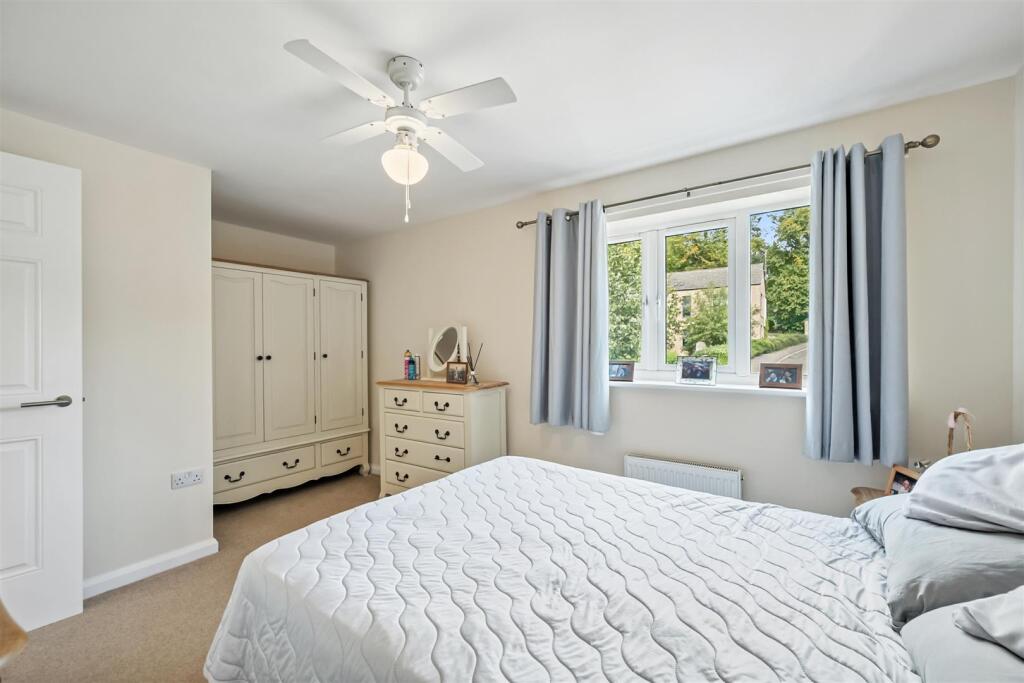 Saxton Mee 4 Olympian Way 0014.jpg