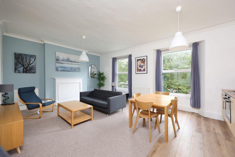 Kitchen/dining/living space