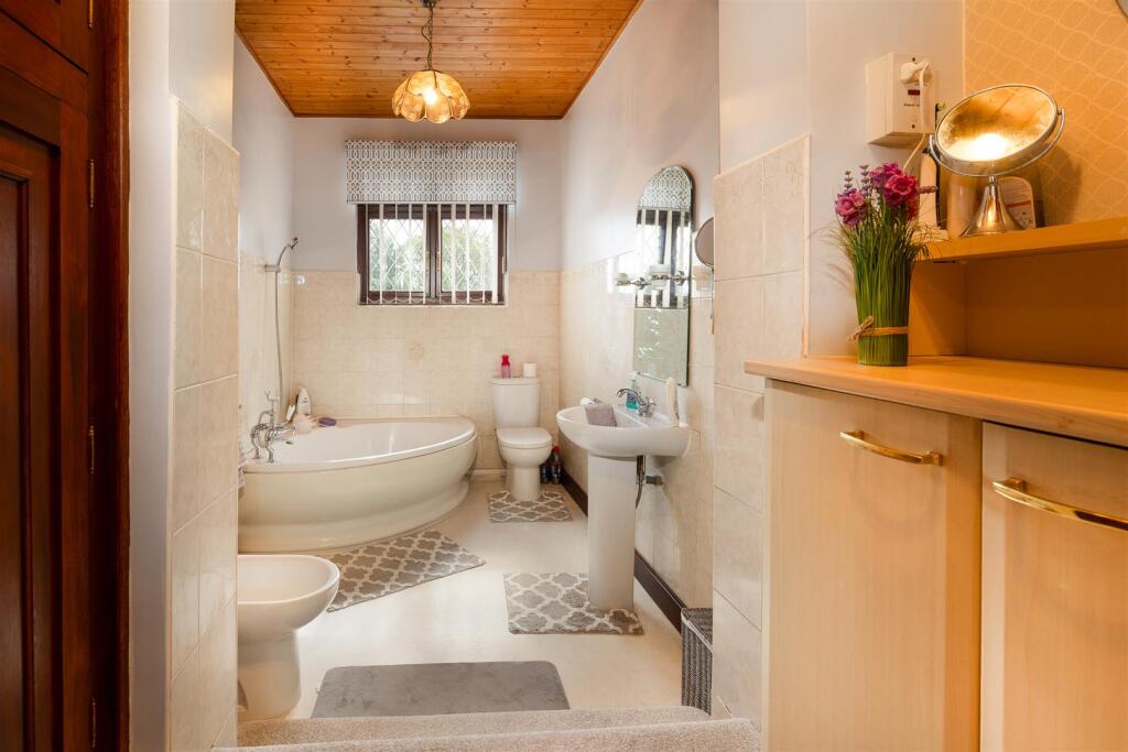 51 The Moor, Coleorton