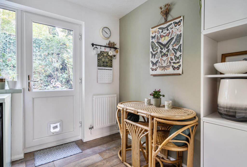 1384549-16-6925cf...