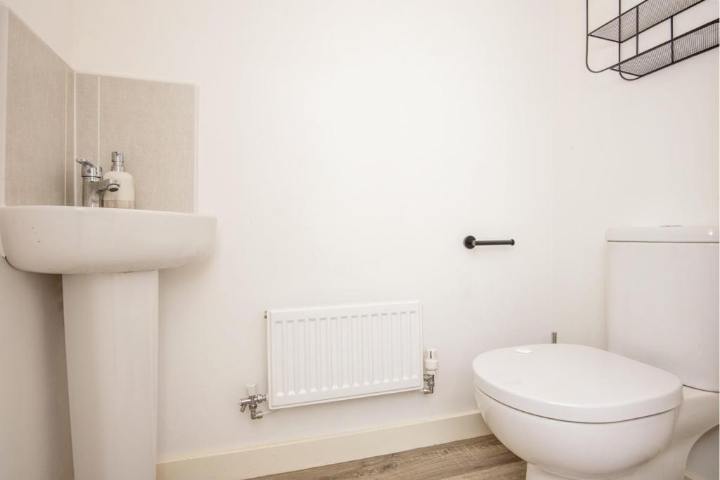 Downstairs Cloakroom