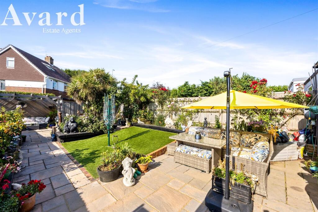 Millcross Road, 17-015.JPG