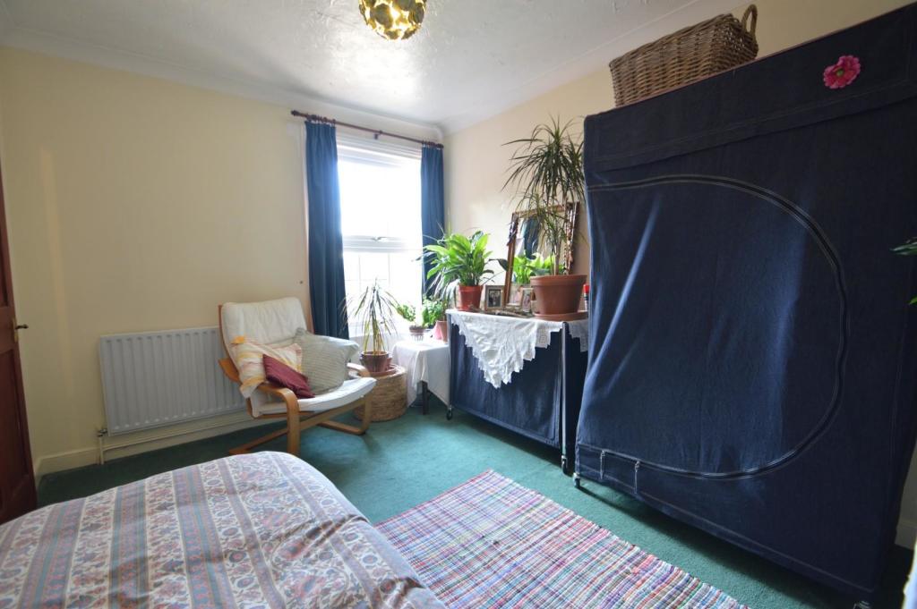 111 Kings Road Bedroom two.JPG