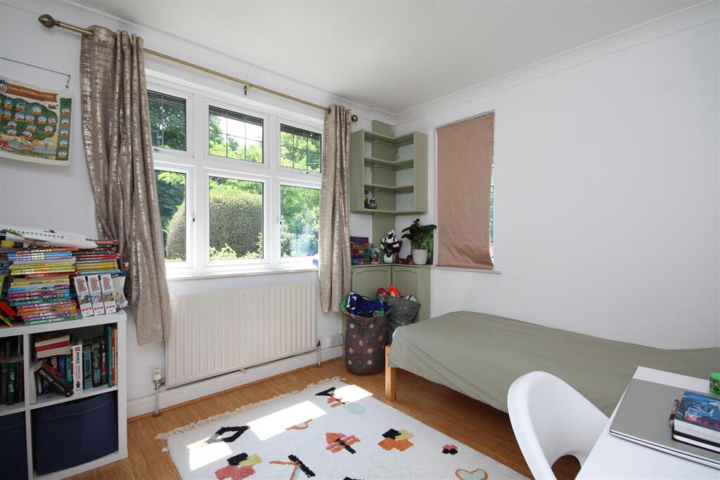 Bedroom 3.JPG