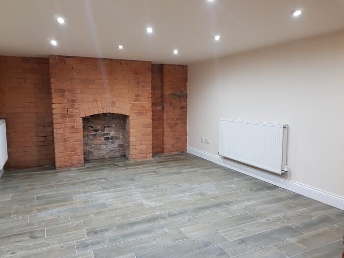 33 Bairstow Street - 7 Bed