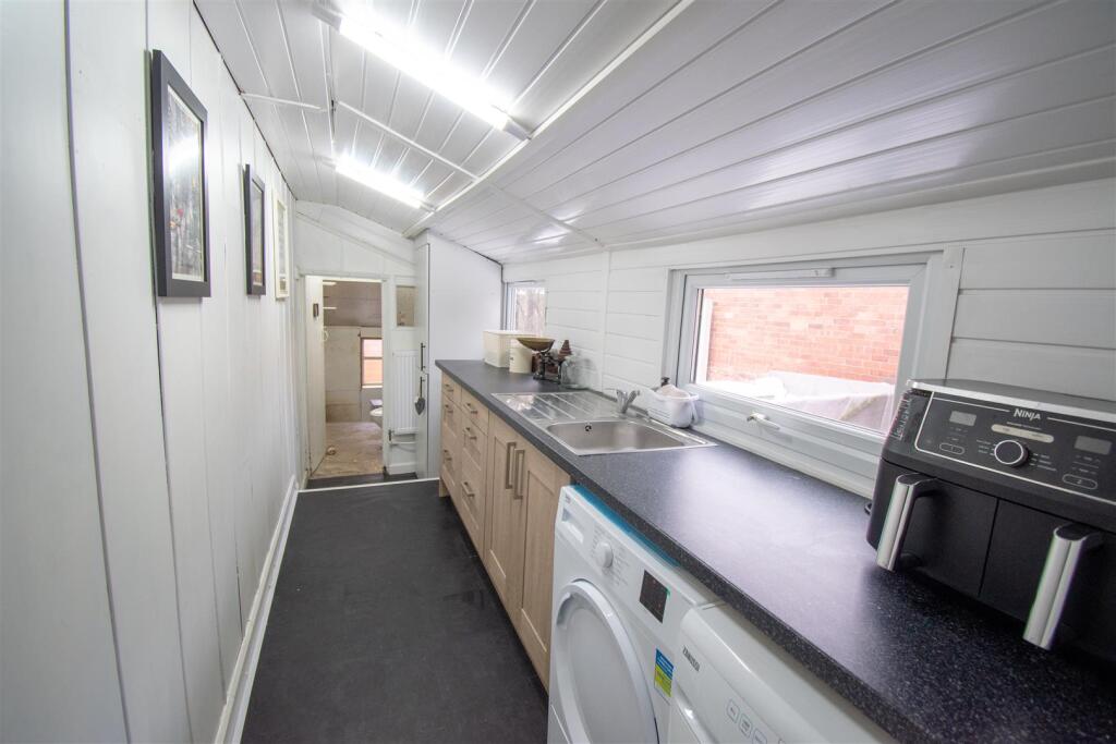 Photo 09-01-2026, 13 50 37.jpg