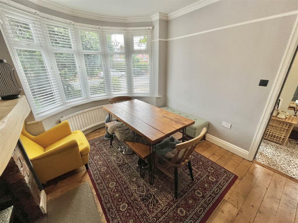 Dining Room Aspect 3