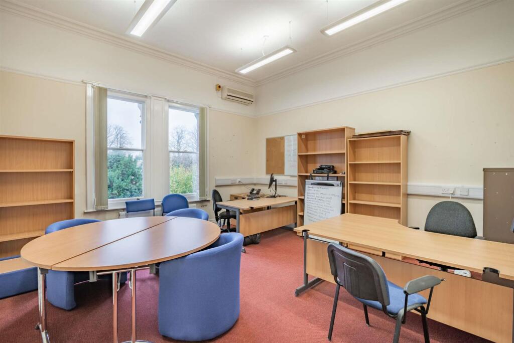 8527758-interior10-800.jpg