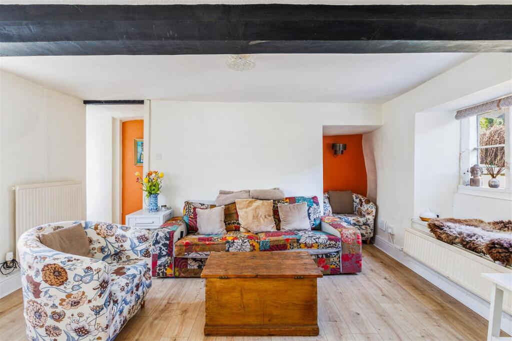 89761_27 Lower Street(9).jpg