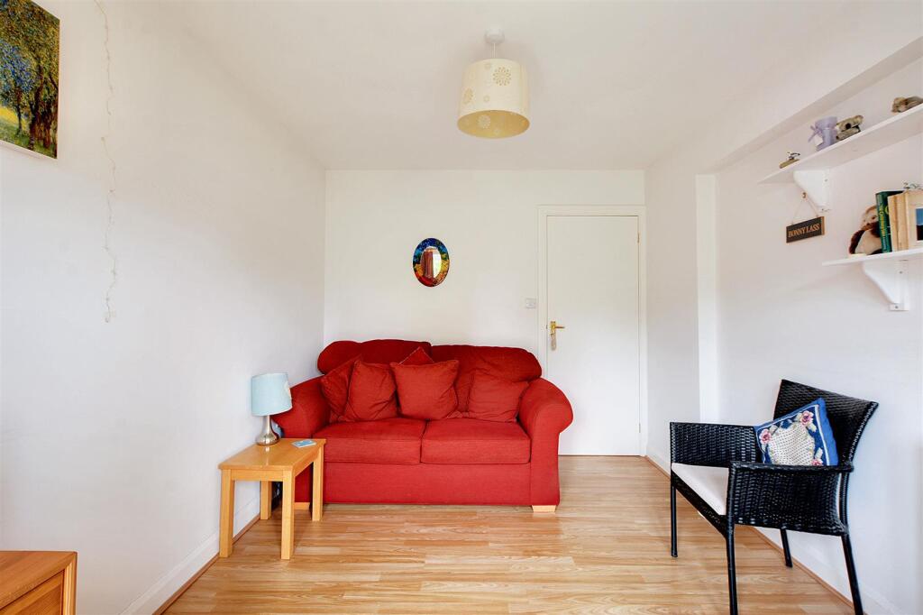 Sitting Room_2.jpeg