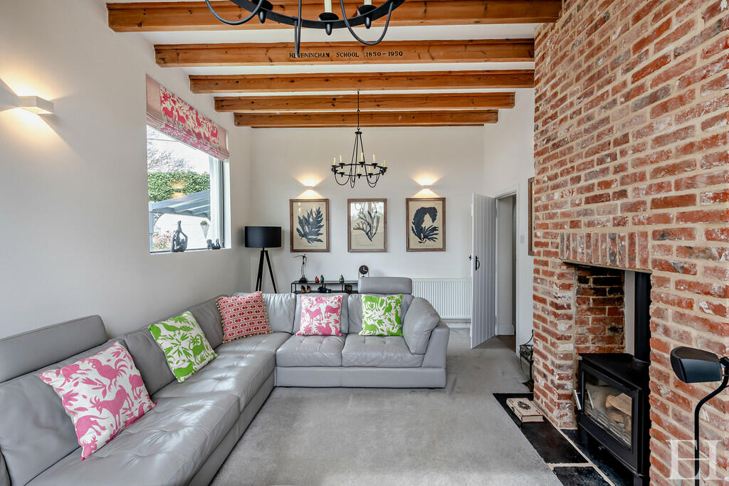 8590702-interiorw...