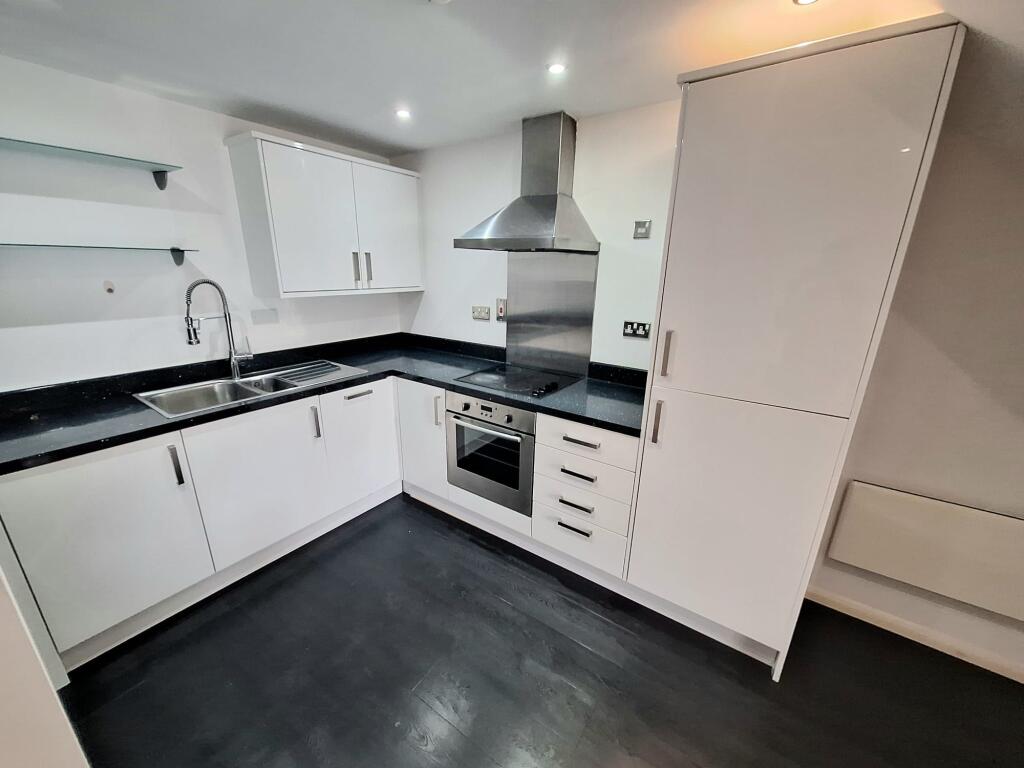 Open Plan Kitchen &amp; Living Area