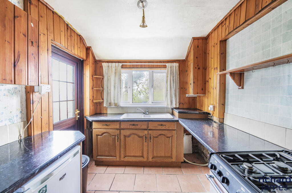 3af4171e-1a46-455...