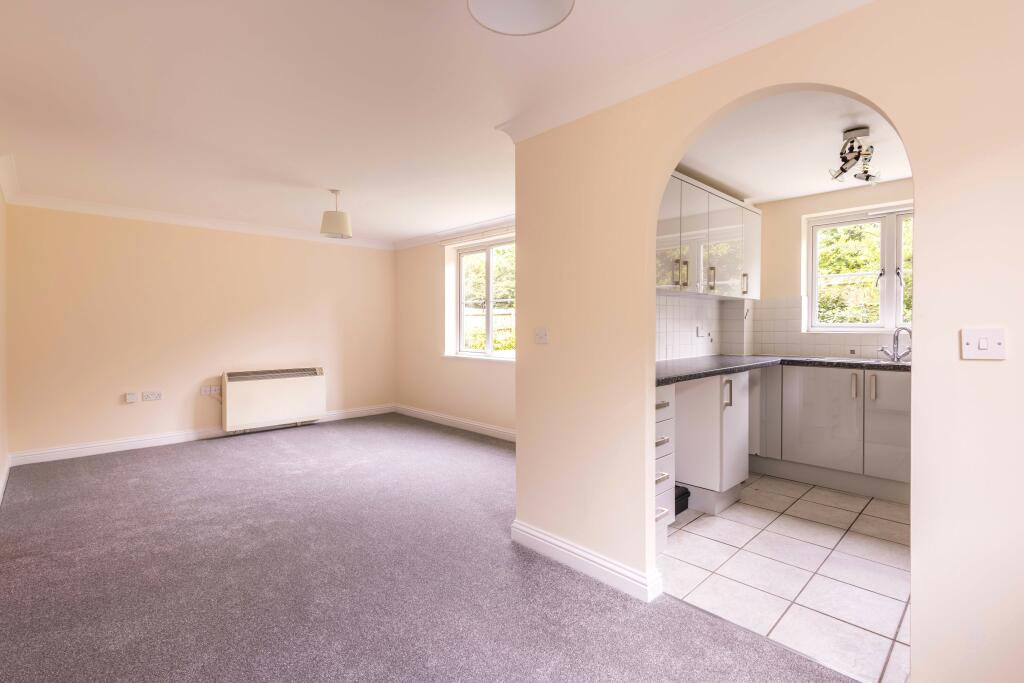 Lounge - Dining Room