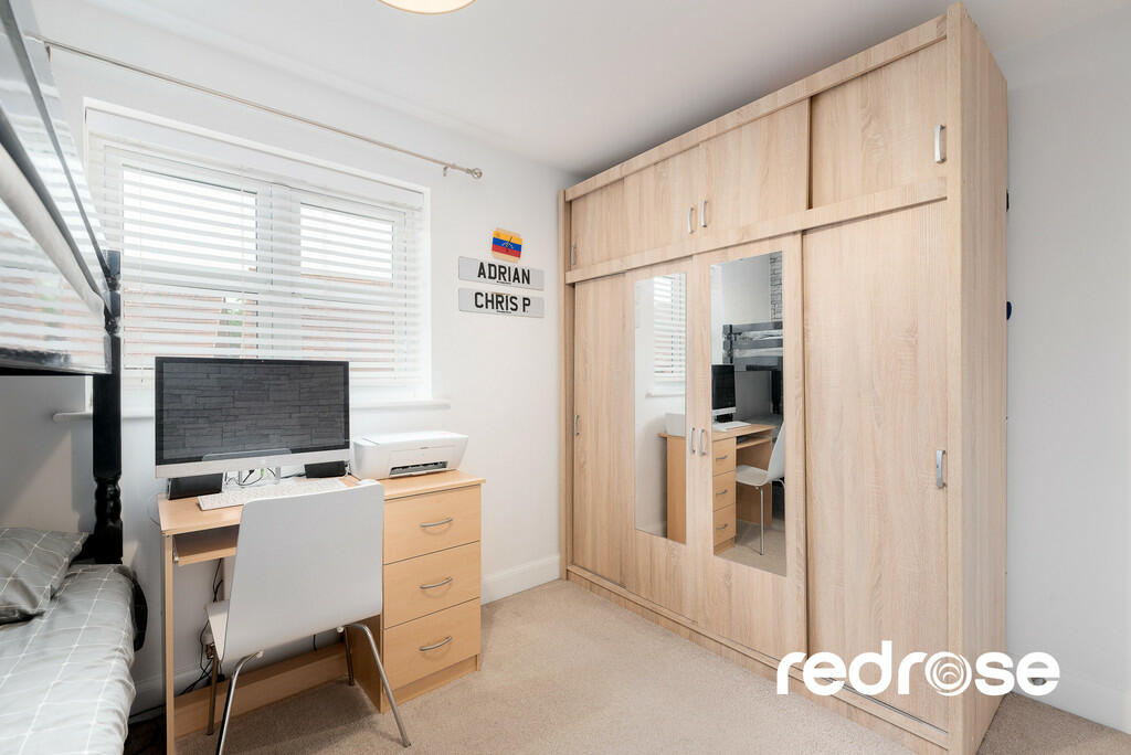 40 Pilgrim Drive-...