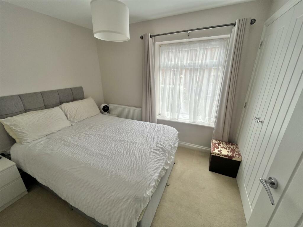 Bedroom 2.jpg