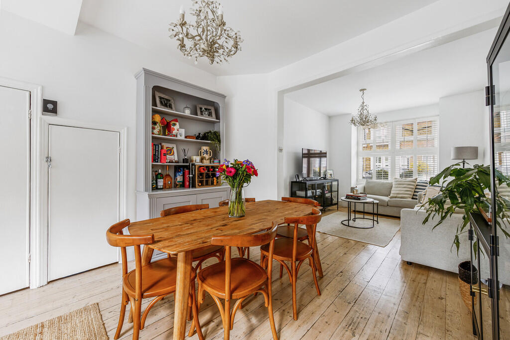 Dining Area 1