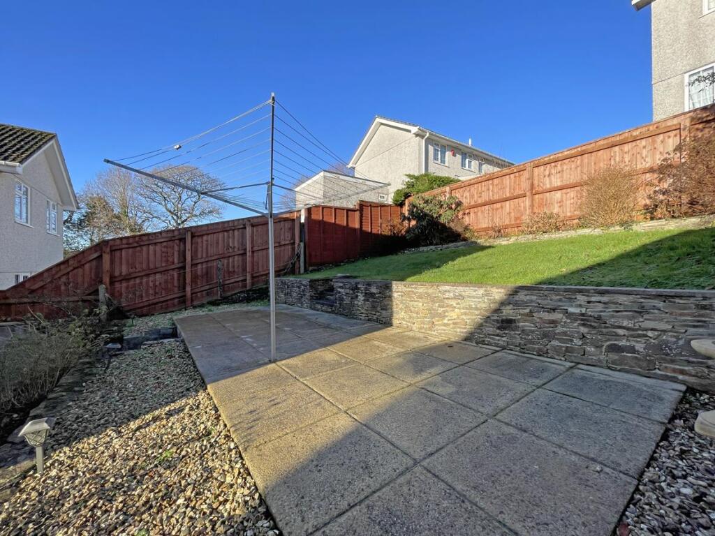 Culver Close 24 - Garden 2.jpg