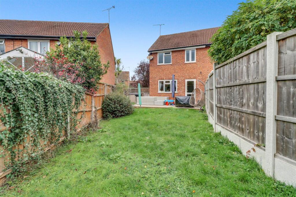 60 RODING REAR GARDEN blurred 1.jpg