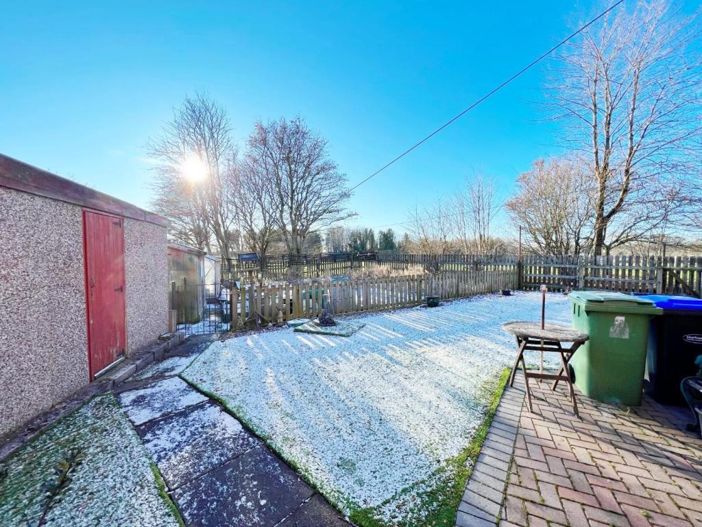 Garden pic 1.jpg