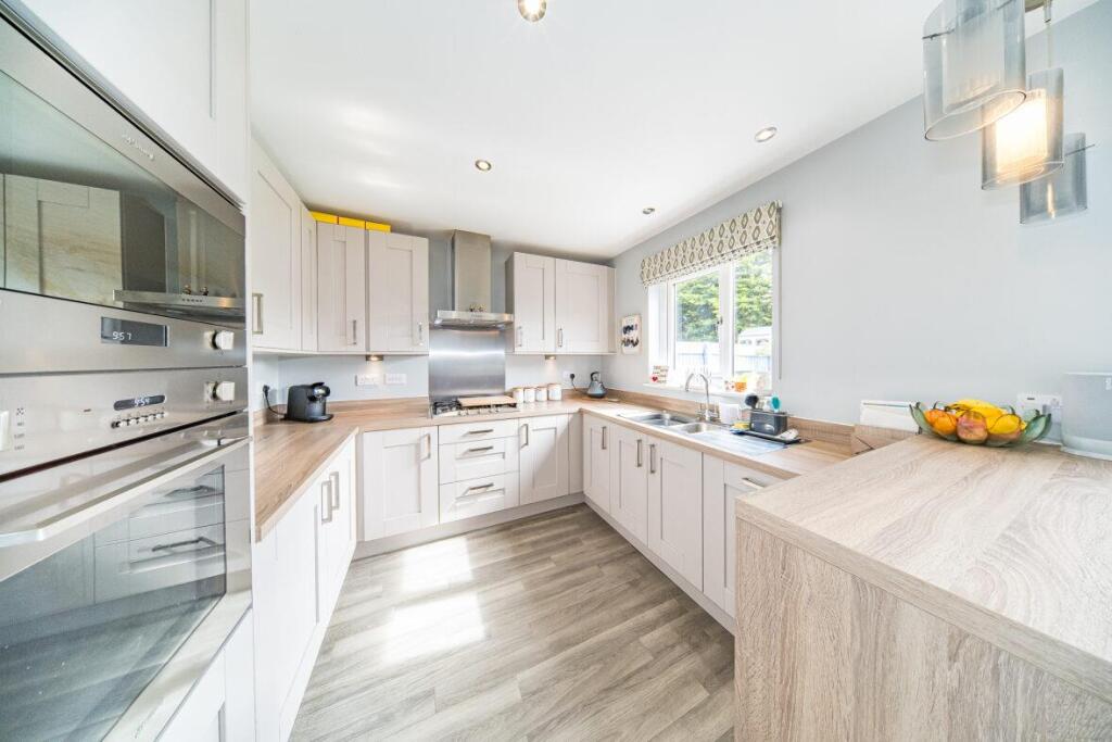 11 Atherton DRive kitchen.jpg