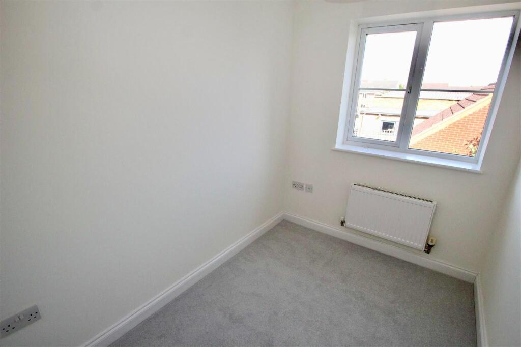 Bedroom 3.jpg