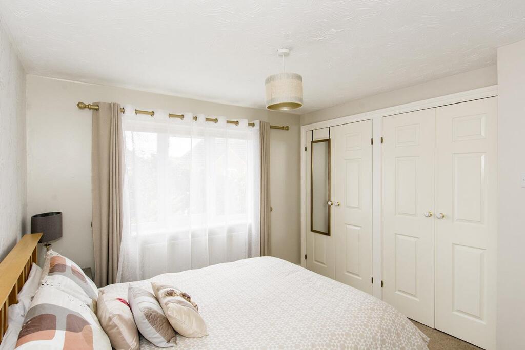 Bedroom Two Photo 2