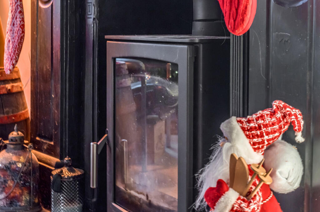 1393061-5-6943df3...