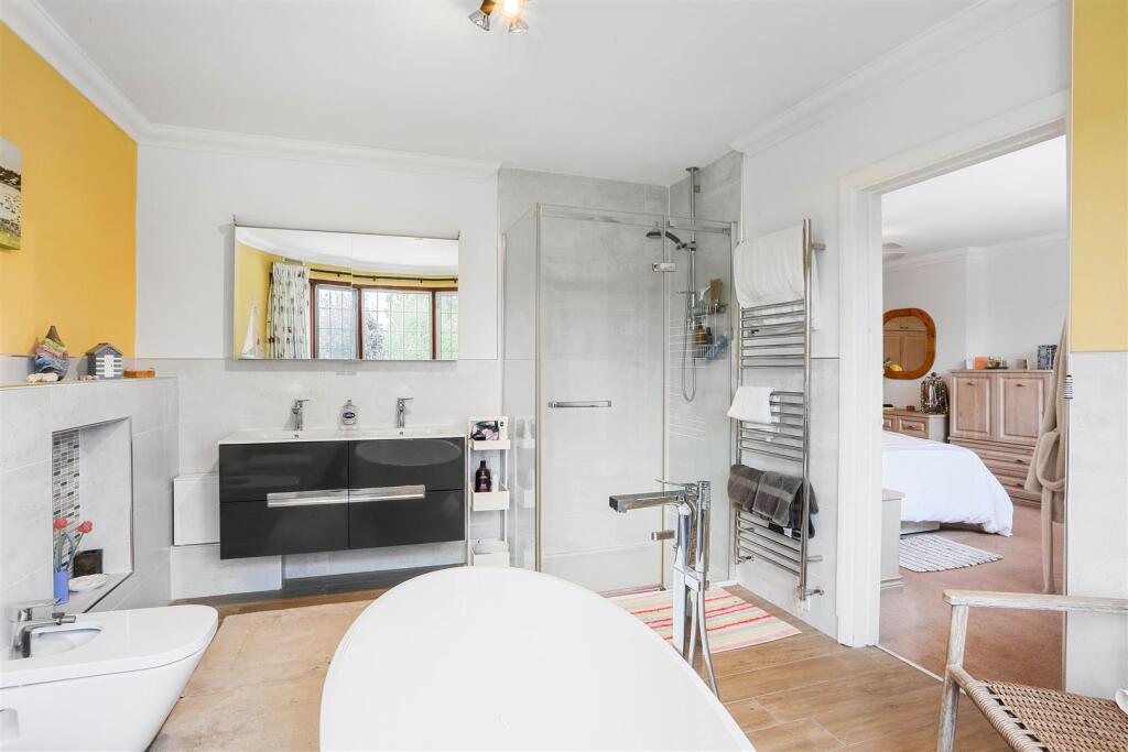 1548903635 - WESTCOTT WAY, SM2 - 28.jpg