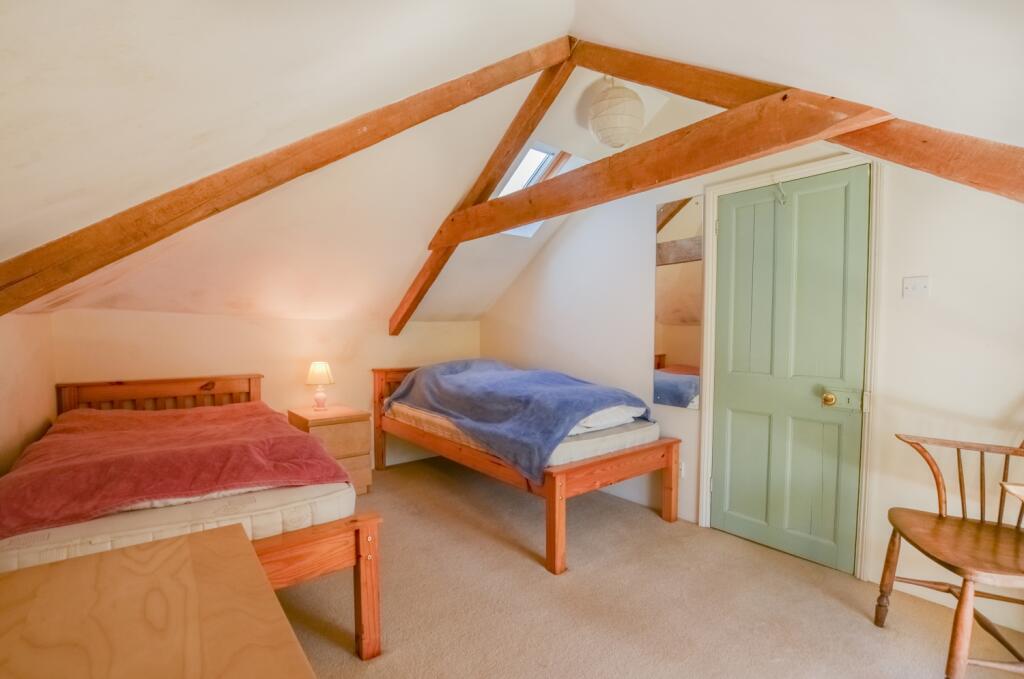 Cottage Bedroom 2