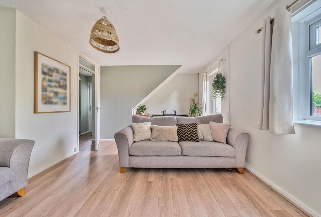 1300272-14-684822...