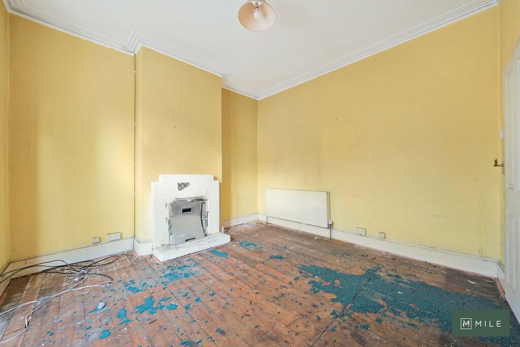 40 Waldo Road - B...