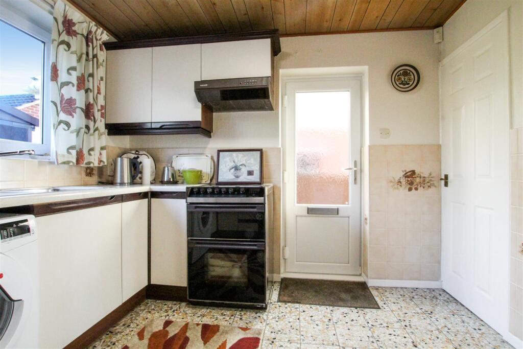 Kitchen-3-.jpg