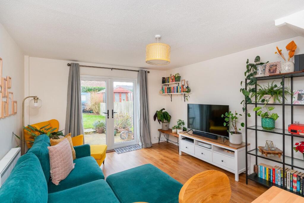 0B5TCPY - Reception E.jpg