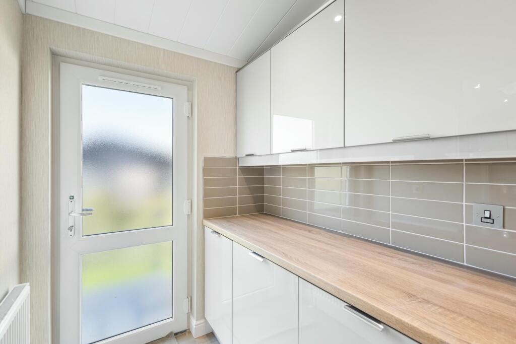 6f610f363d1aa67ad2fc38b24413a8a31dc699de77f8235265