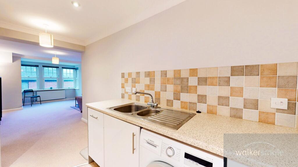 8-Castleton-Court-West-Park-02092024_102434