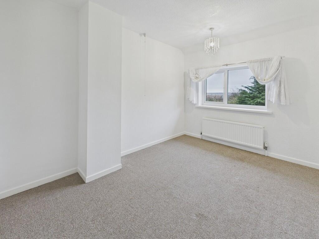 CAM04273G0-PR0228...