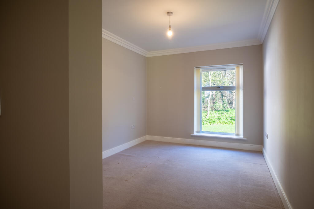 Second bedroom