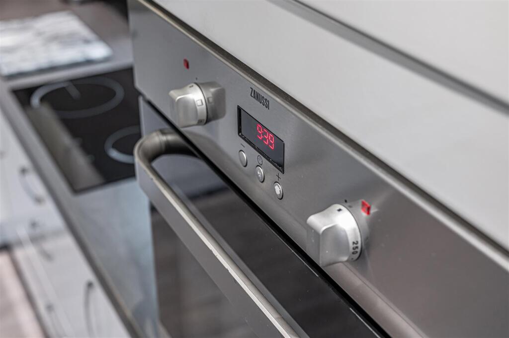 untitled (6 of 2).JPG