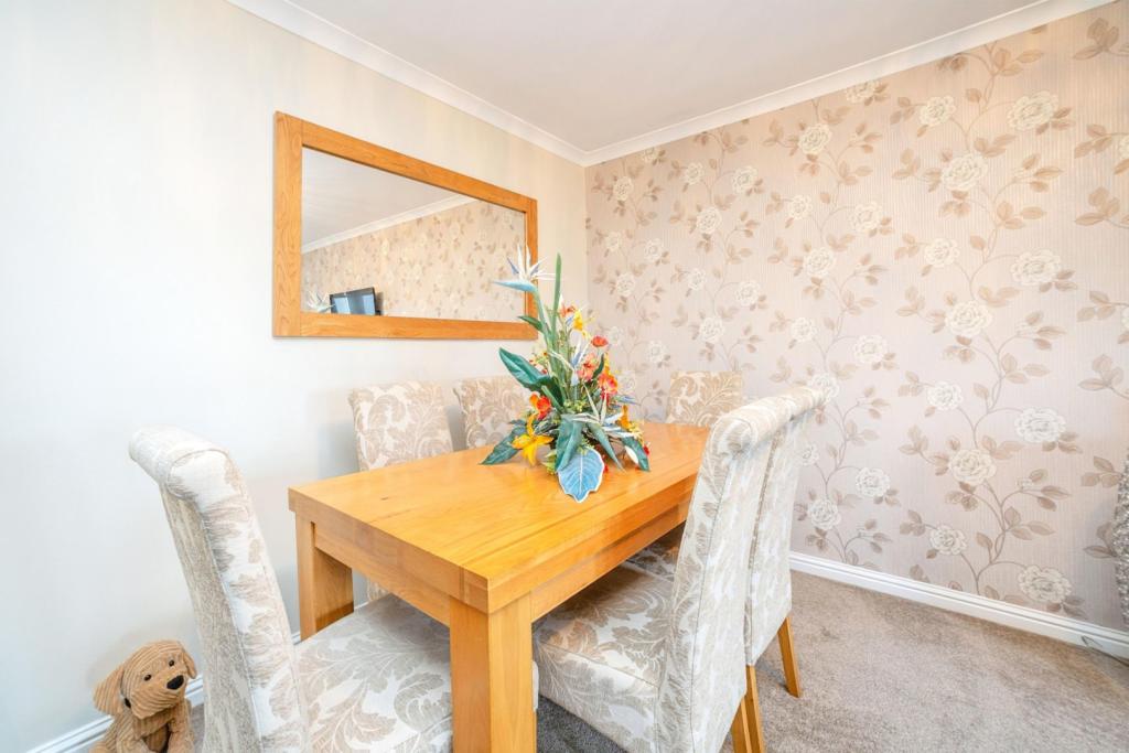 Living / Dining Room