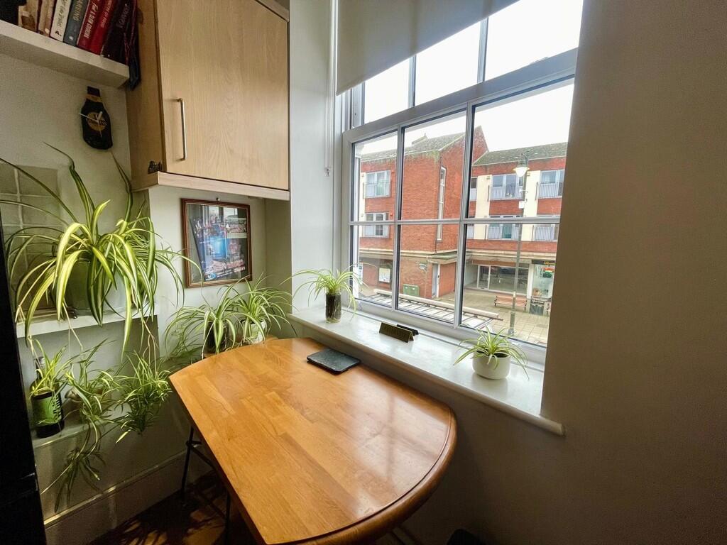 566bb3f8-c313-4ba...