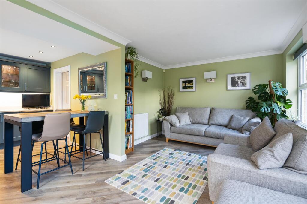 34 Whitefields Gate_49.jpg