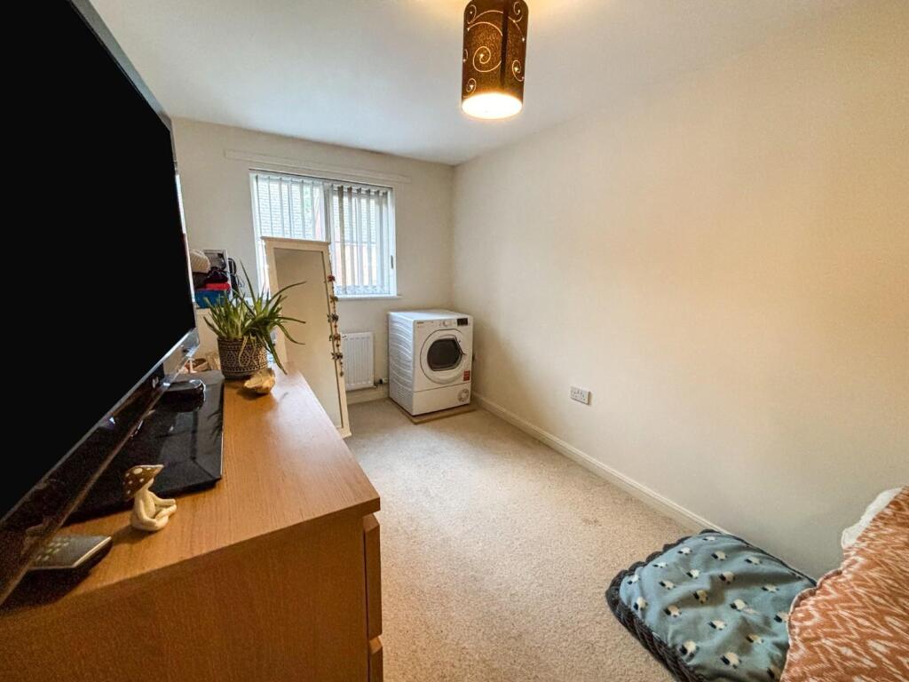 tlc_99c4d663-2a9f-48e5-ae87-2c905402f047_8a64437.j