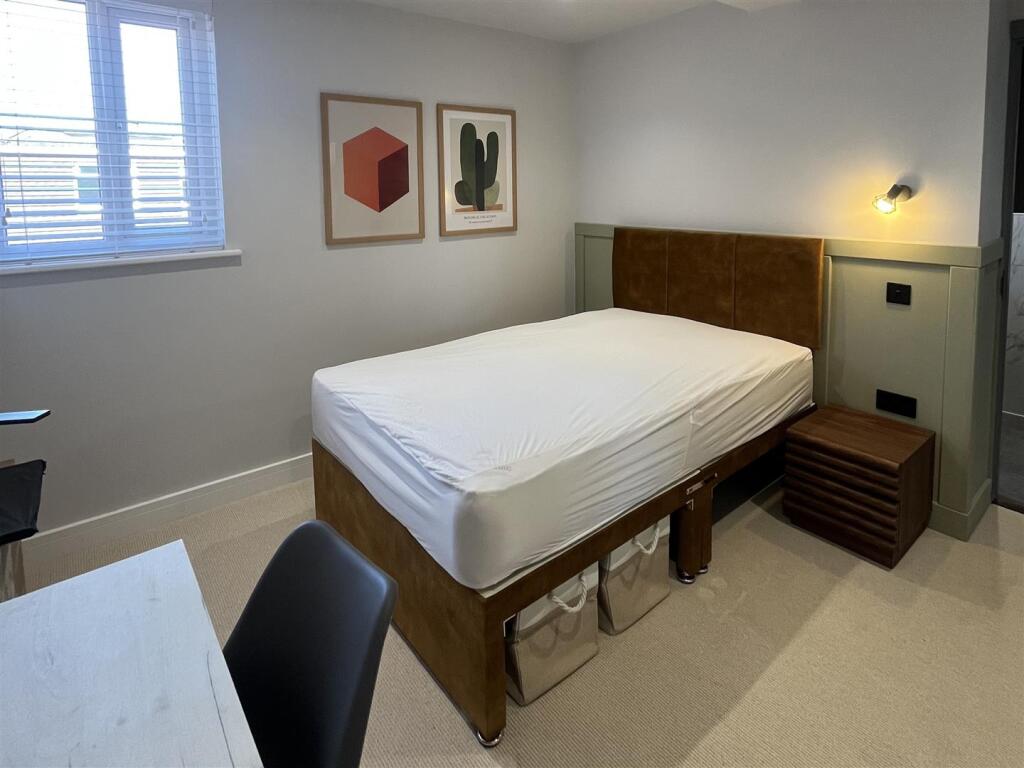 Photo 11-04-2025, 14 18 19.jpg