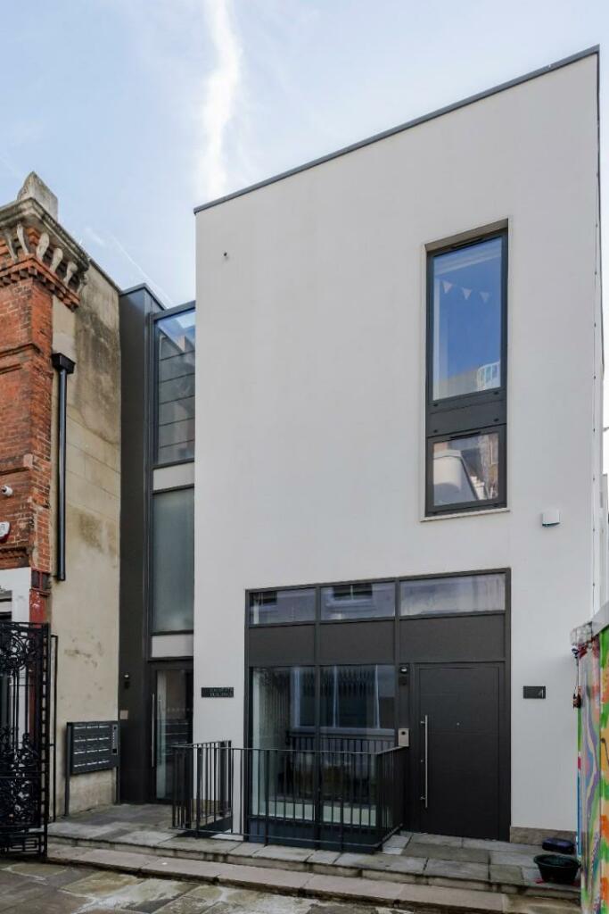 4 Calverts Buildings-1.jpg