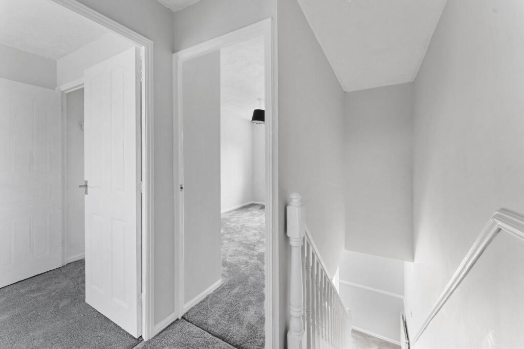 18 Lanthony Close, WSM 22.jpg