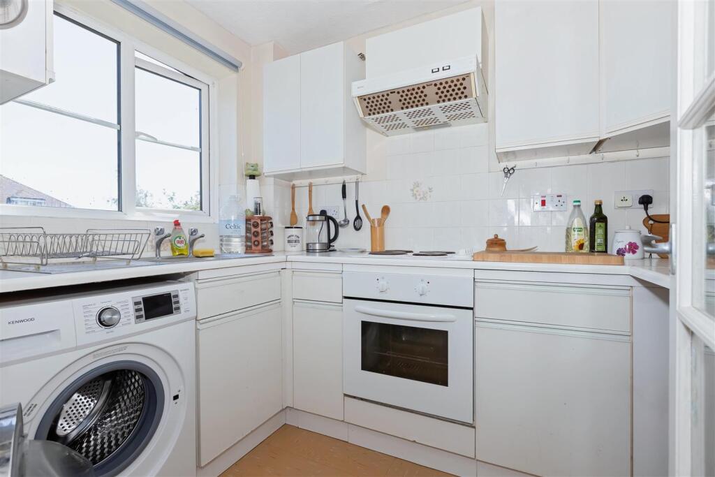 For Sale by Aspire Residential - Dorking Court